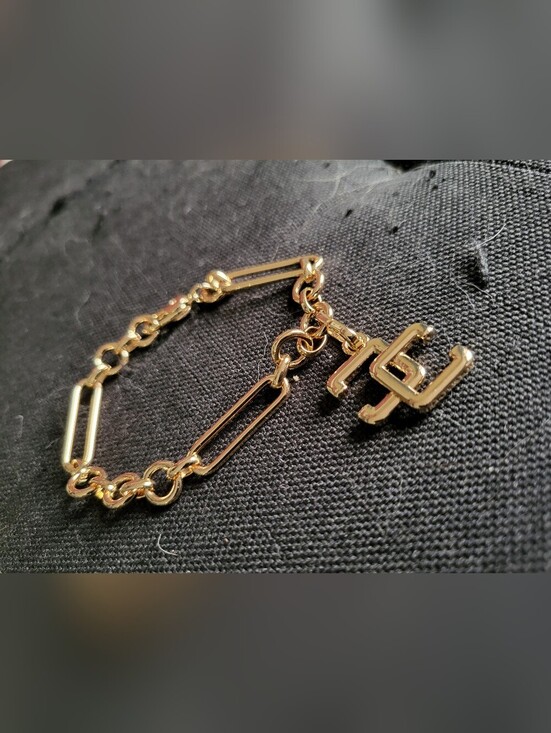 Chico's Jewelry - CHICOS GOLD TONE BRACELET